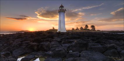 Griffiths Island Lighthouse - VIC T (PBH3 00 32497)